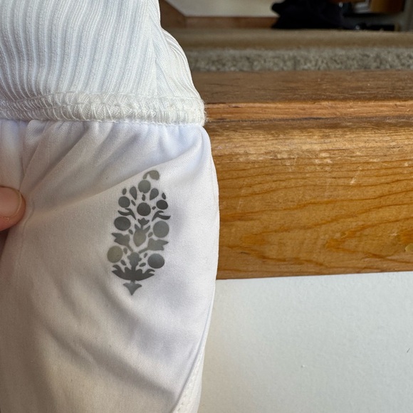 Fp movement shorts. Size M - Picture 4 of 8